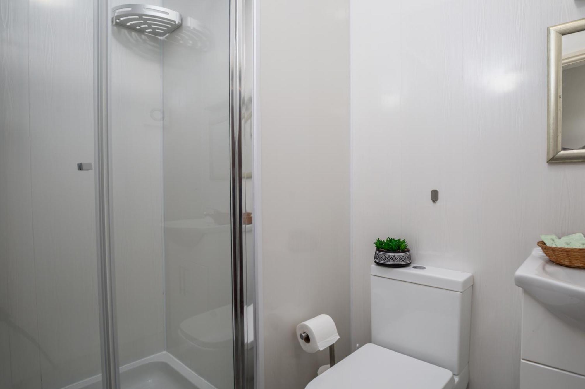 Serenity Guest house 3*
