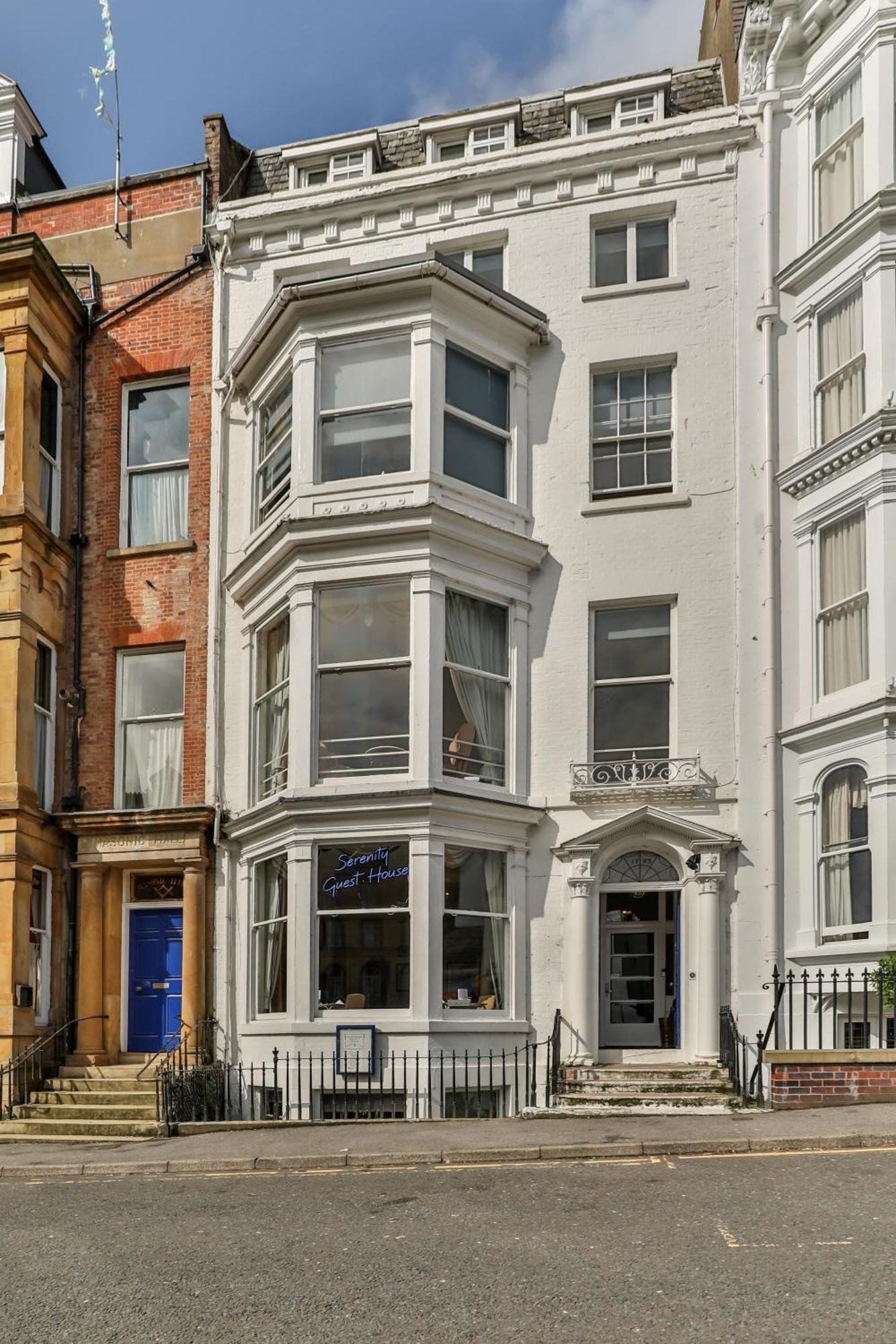 Guest house Serenity Scarborough