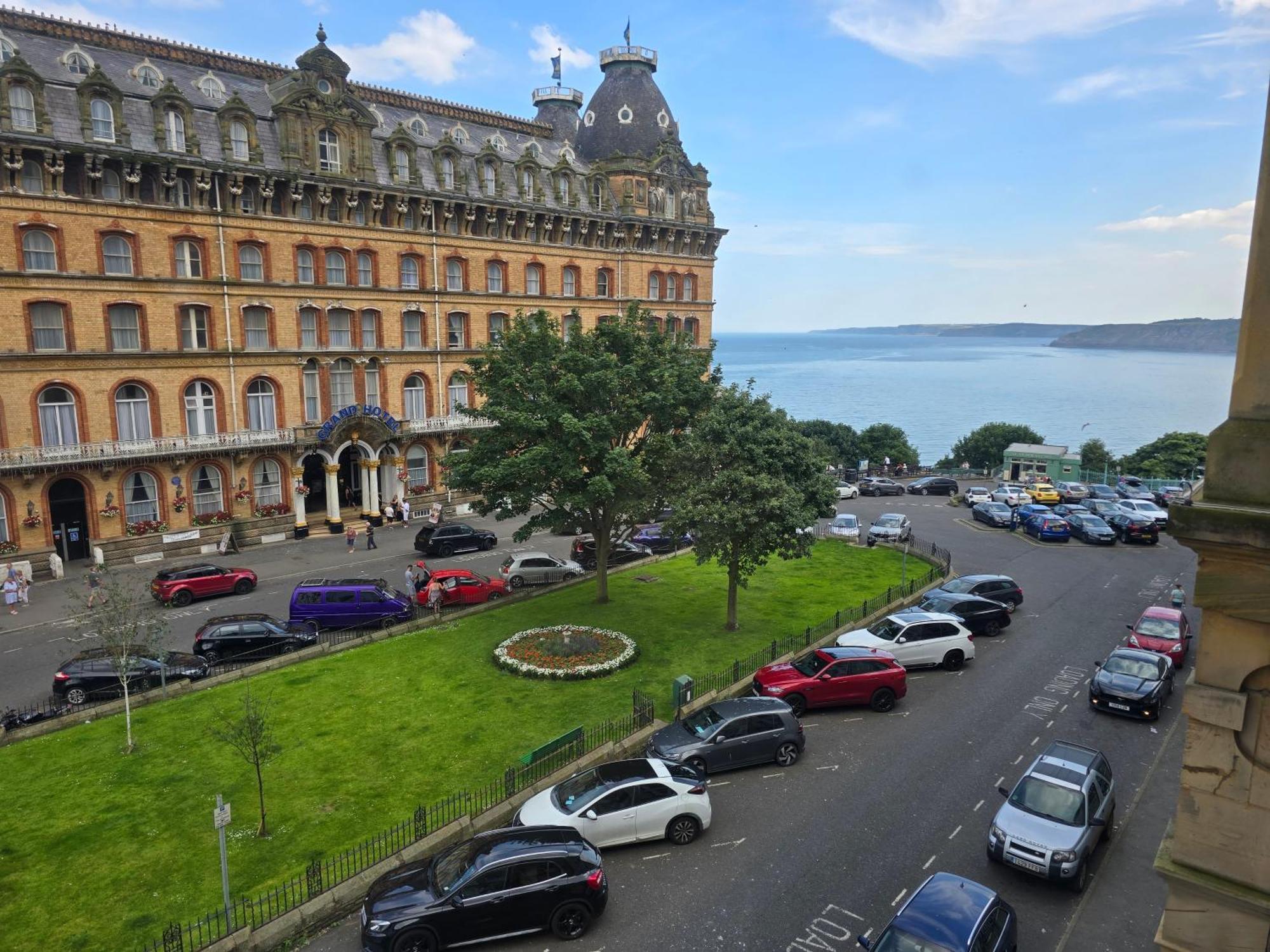 Serenity 3* Scarborough